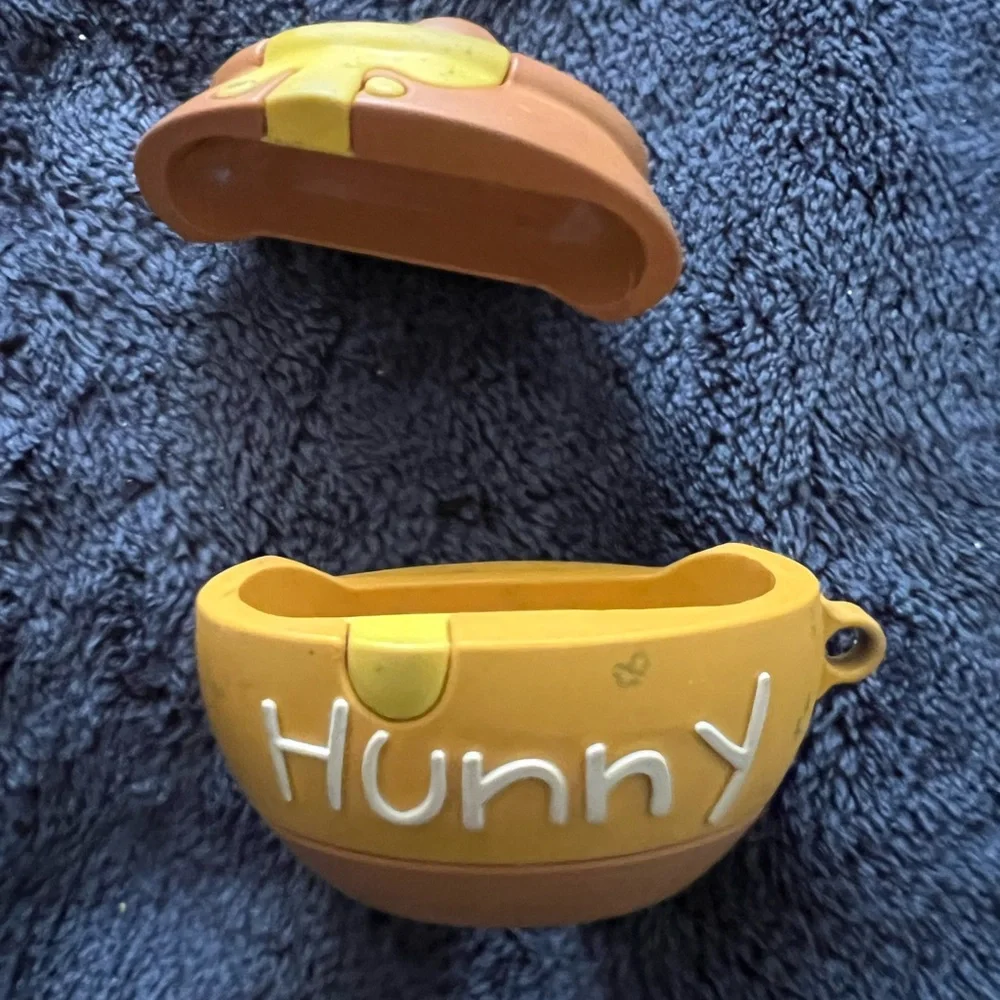 Air Pod Pro Case Winnie the Pooh